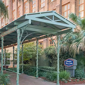 Hampton-Inn-and-Suites-New-Orleans---Convention-Center-Hotel Hampton Inn and Suites New Orleans - Convention Center Hotel